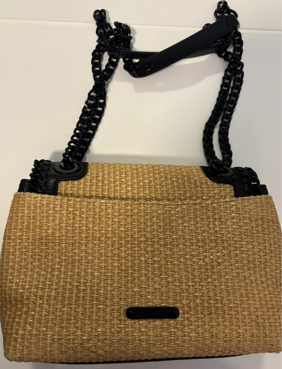 Straw Shoulder Bag with Black Accents - photo 2