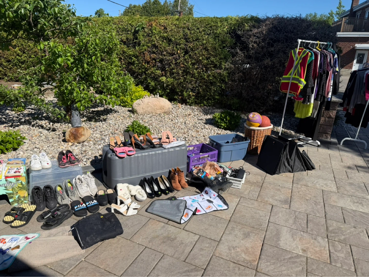 642 gardenvale road garage sale - photo 2