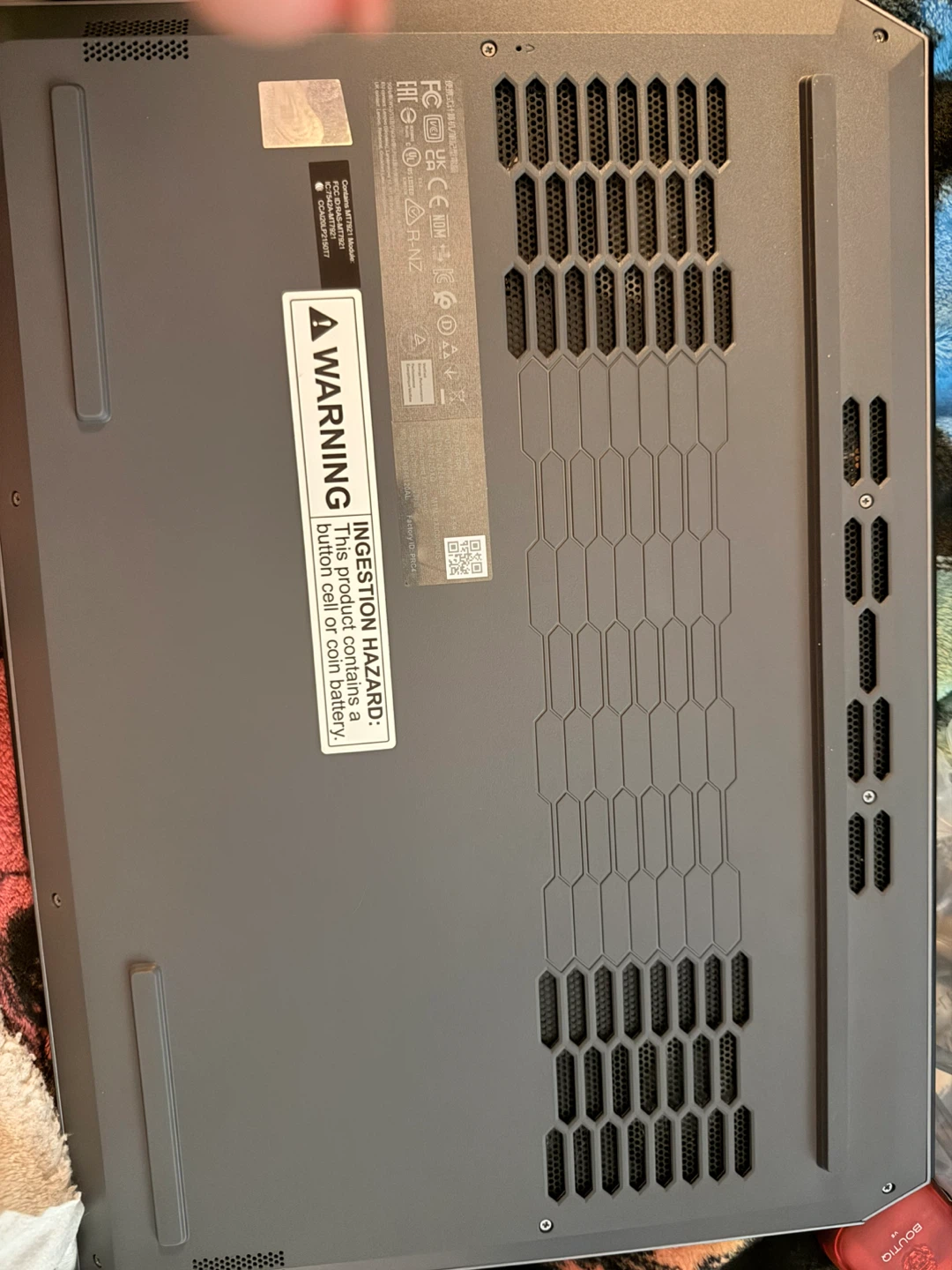 Lenovo LOQ 15ARPB9 Laptop - photo 5
