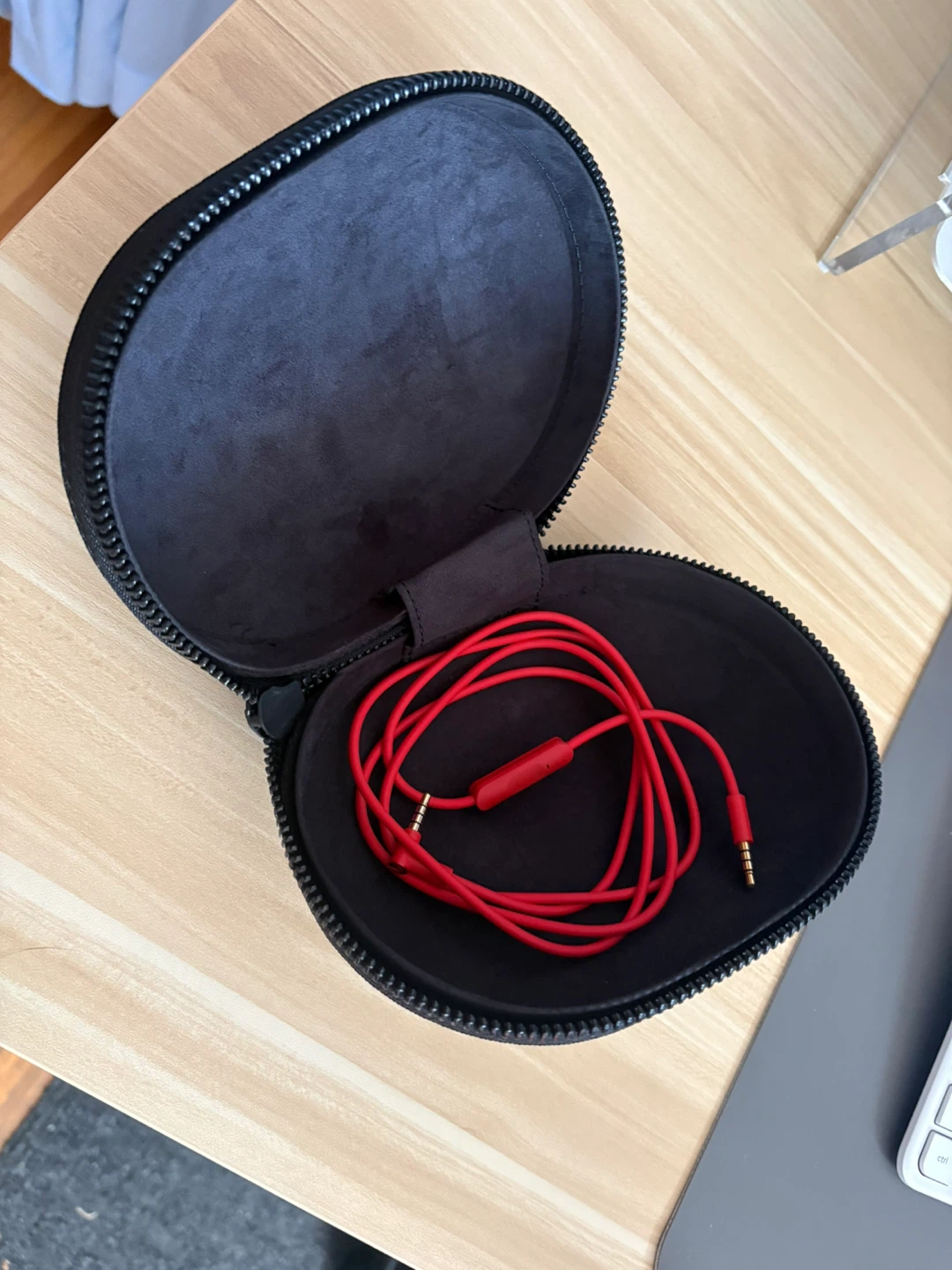Beats Studio3 Wireless Headphones - photo 4