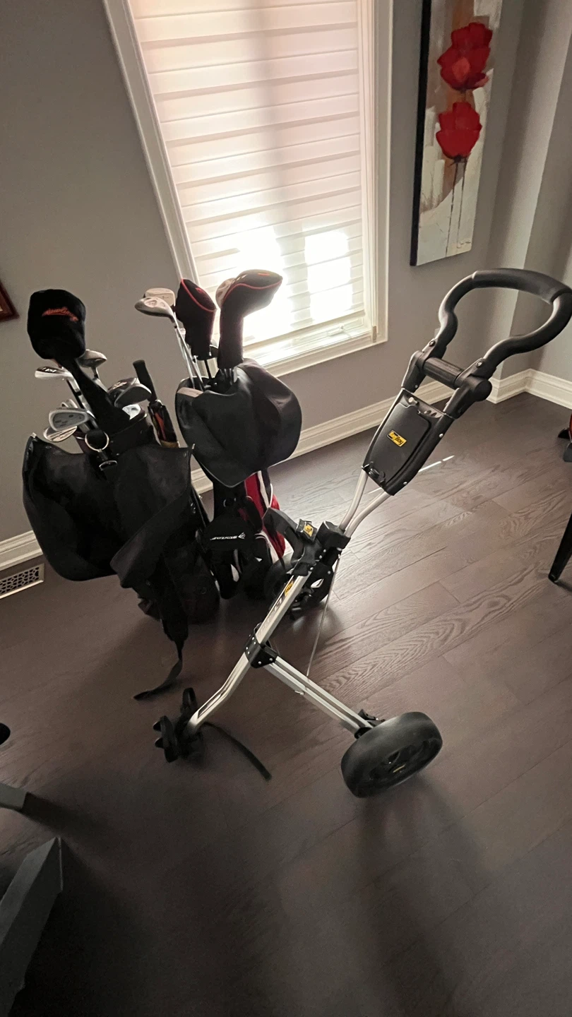 Dunlop Golf Club Set with Bag and Push Cart