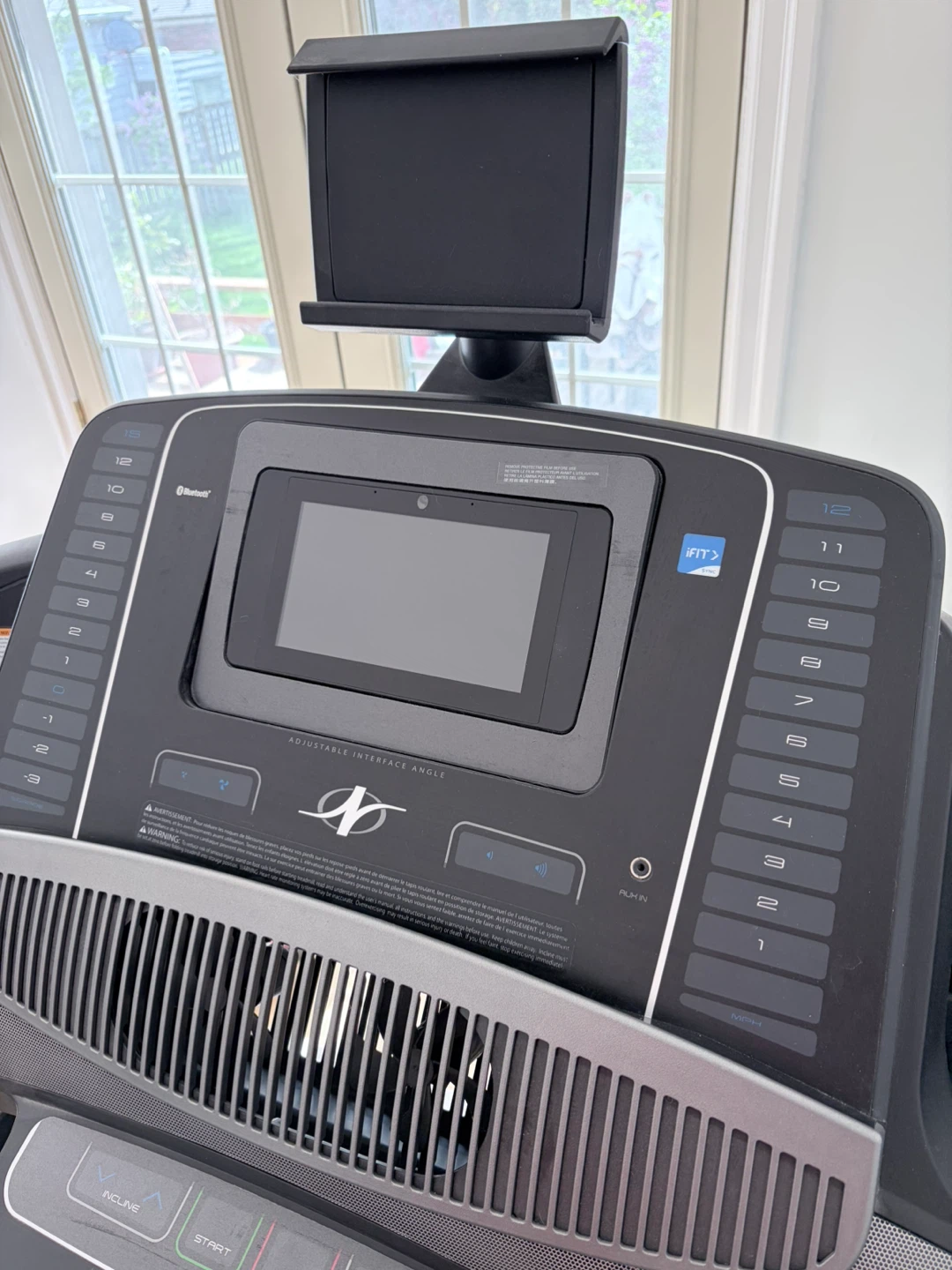 NordicTrack C 1750 Treadmill - photo 3