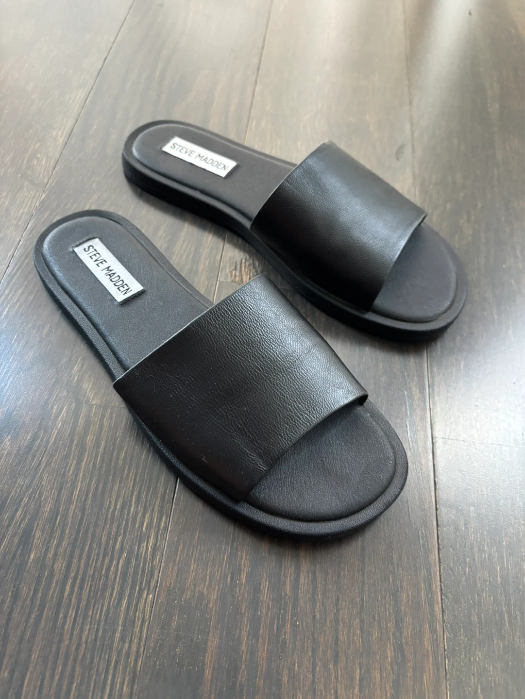 Steve Madden Black Slides