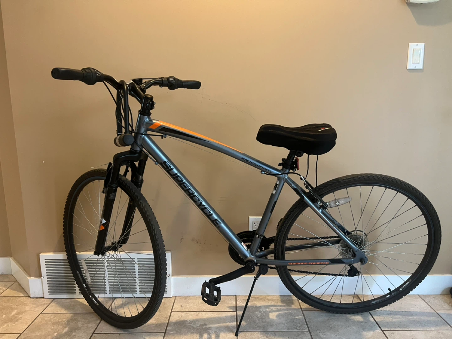 Supercycle Crossroads Mountain Bike