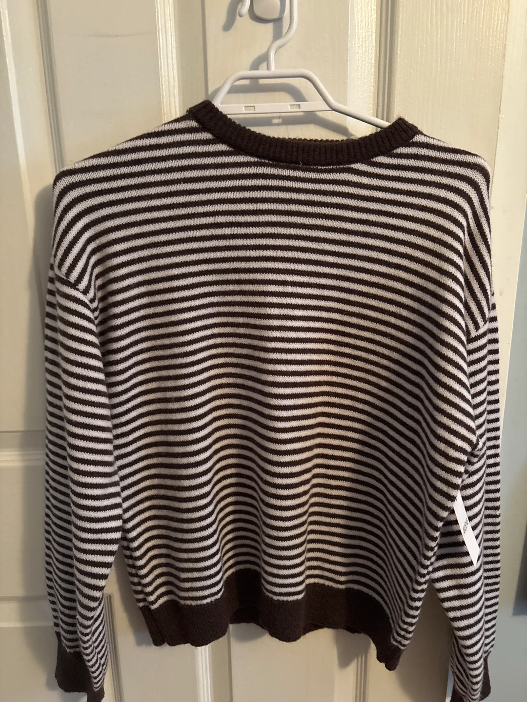 Women ardene brown stripe sweater size small tags on