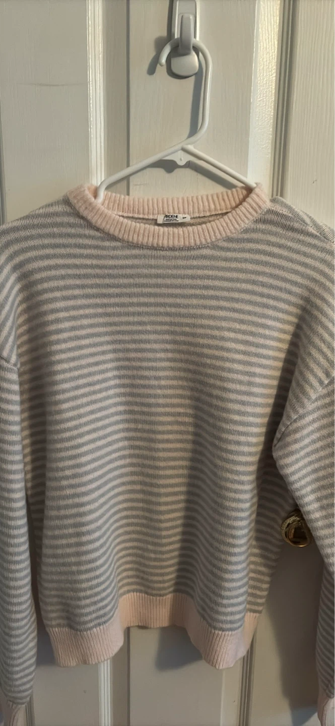 Women ardene pink grey stripe sweater size small