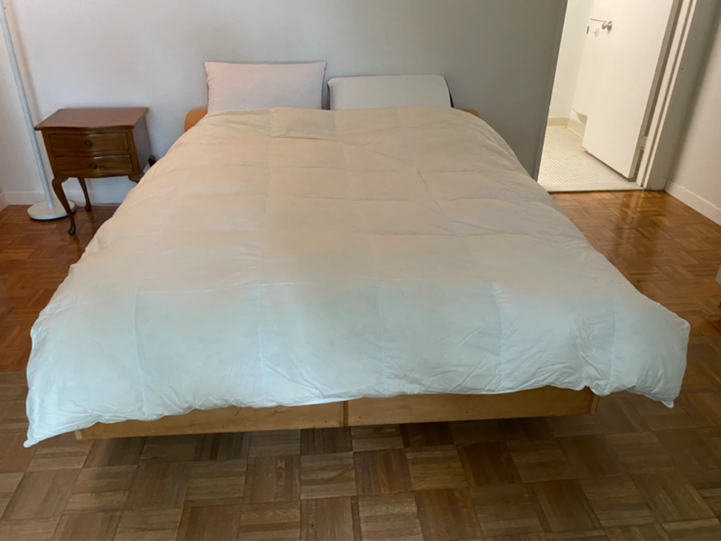 Queen Size custom made Platform Bed - photo 3