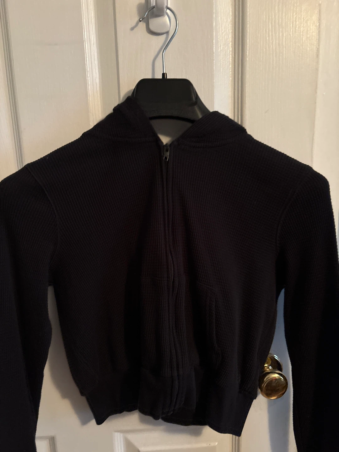 Women TNA waffle black cropped size small