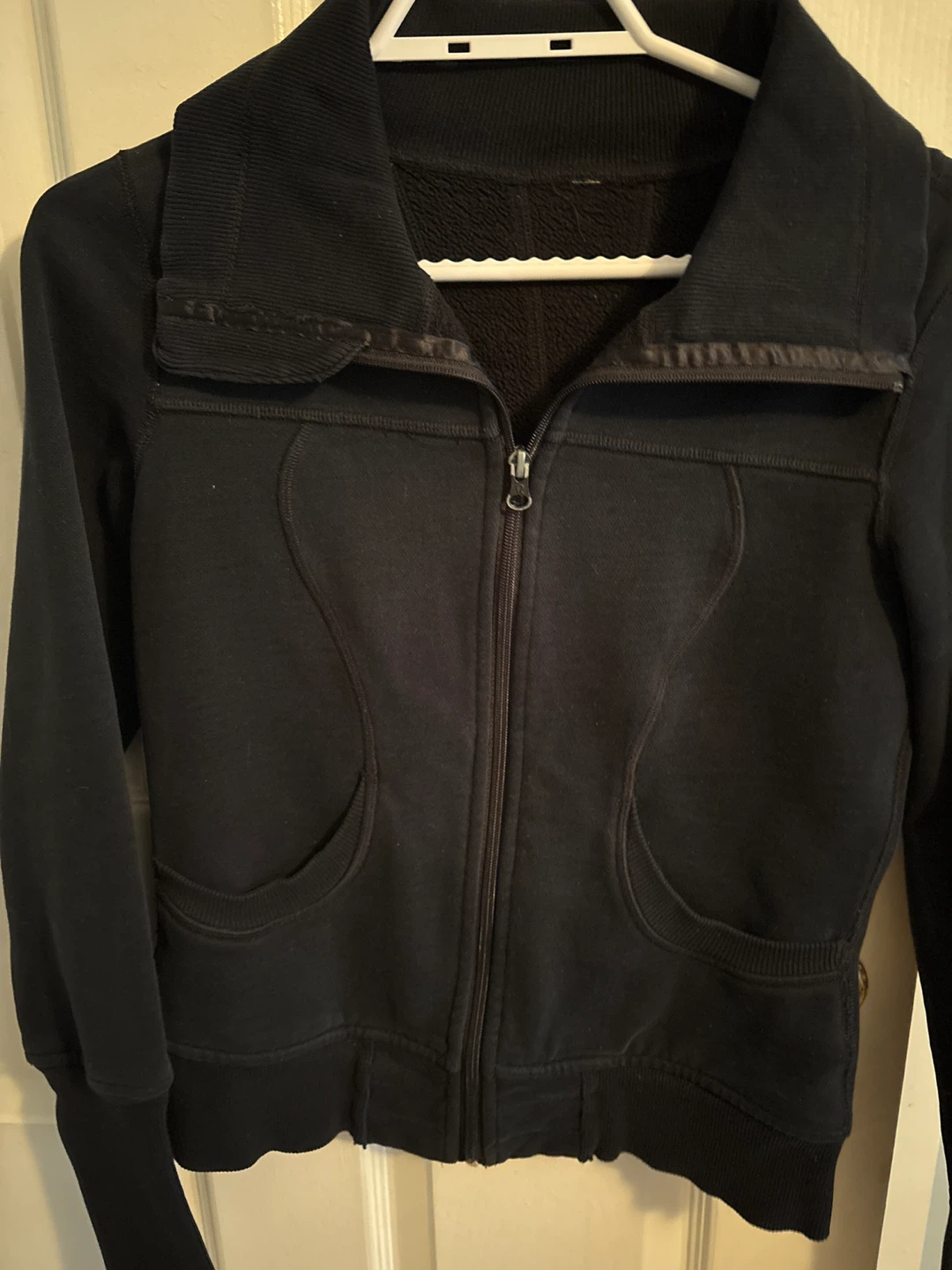 Lululemon scuba size Xs/s black