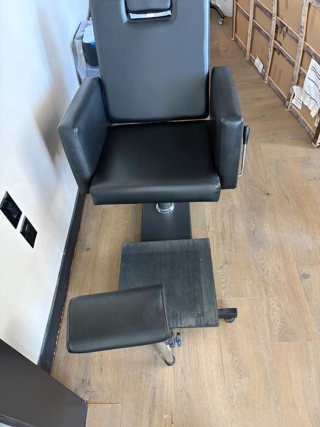 Black Pedicure Chair - photo 3