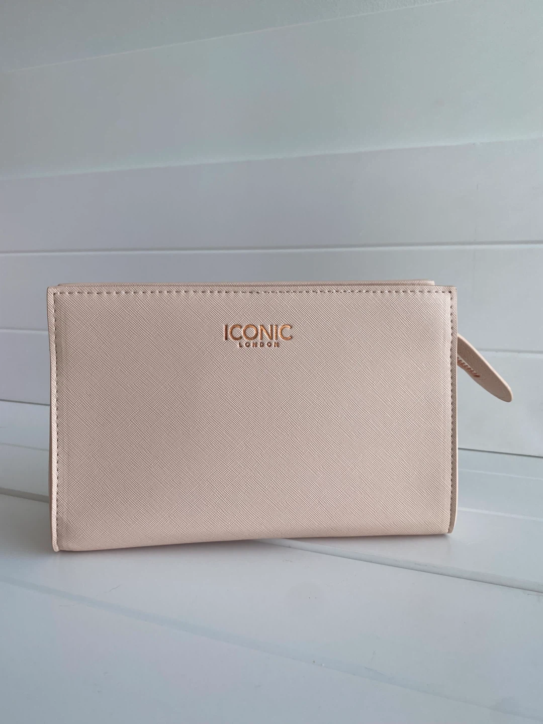 Iconic London purse make up cosmetic bag