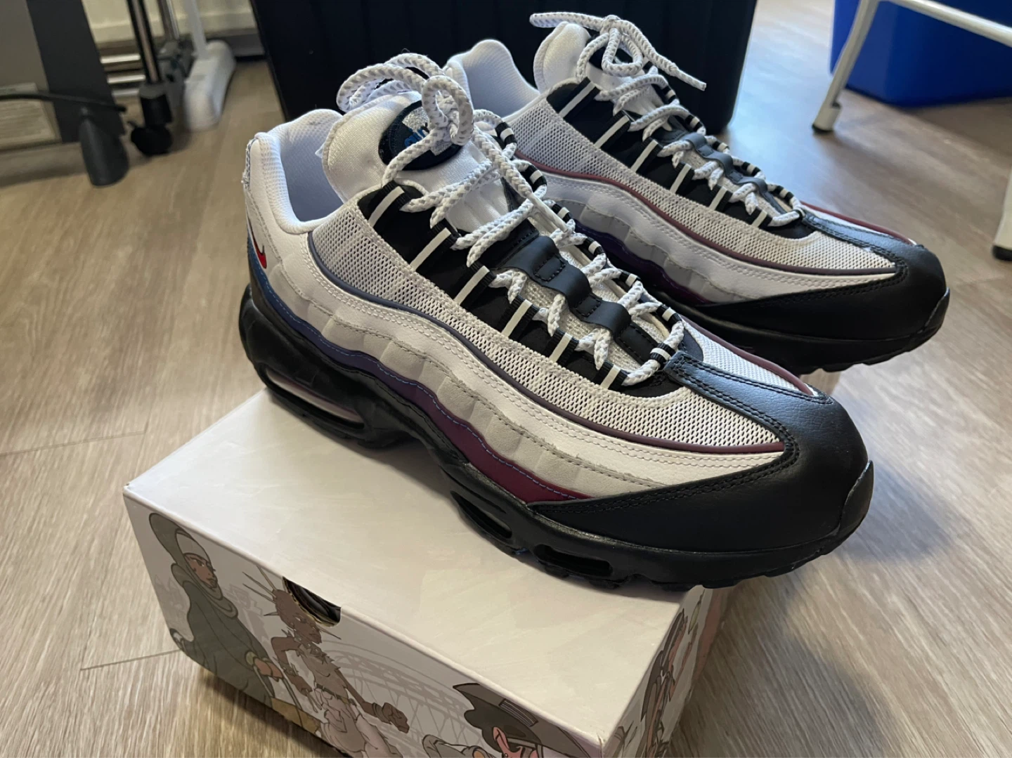 Nike Air Max 95 PRM Sneakers Size 11 - photo 3