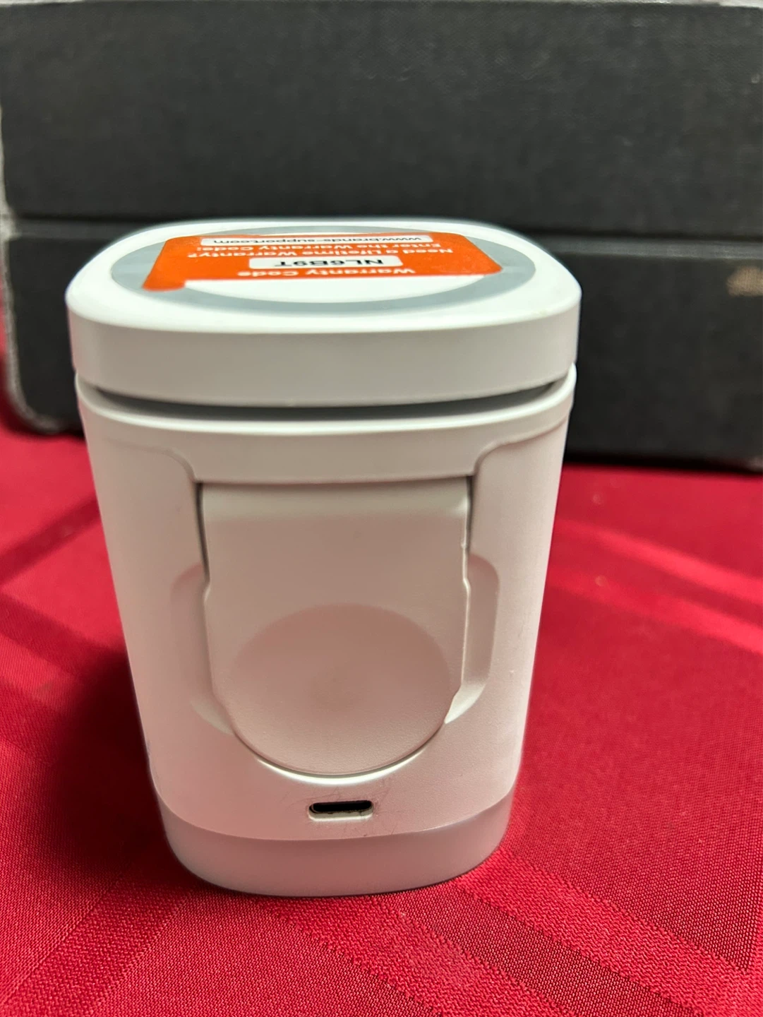 Mag Safe Charger 3-in-1 Wireless Charger - photo 3