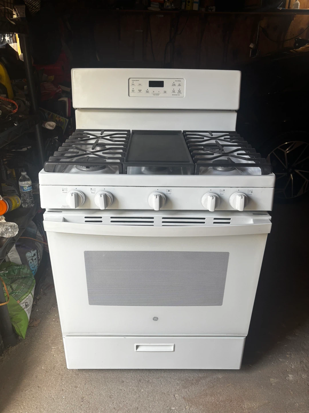 GE White Gas Range with Griddle - photo 2