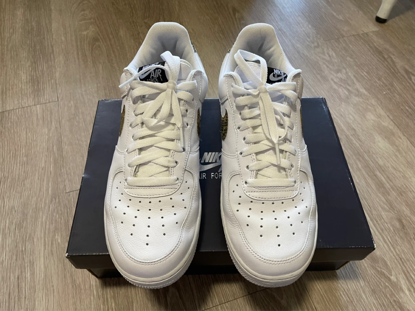 Nike Air Force 1 Low Retro PRM QS Shoes