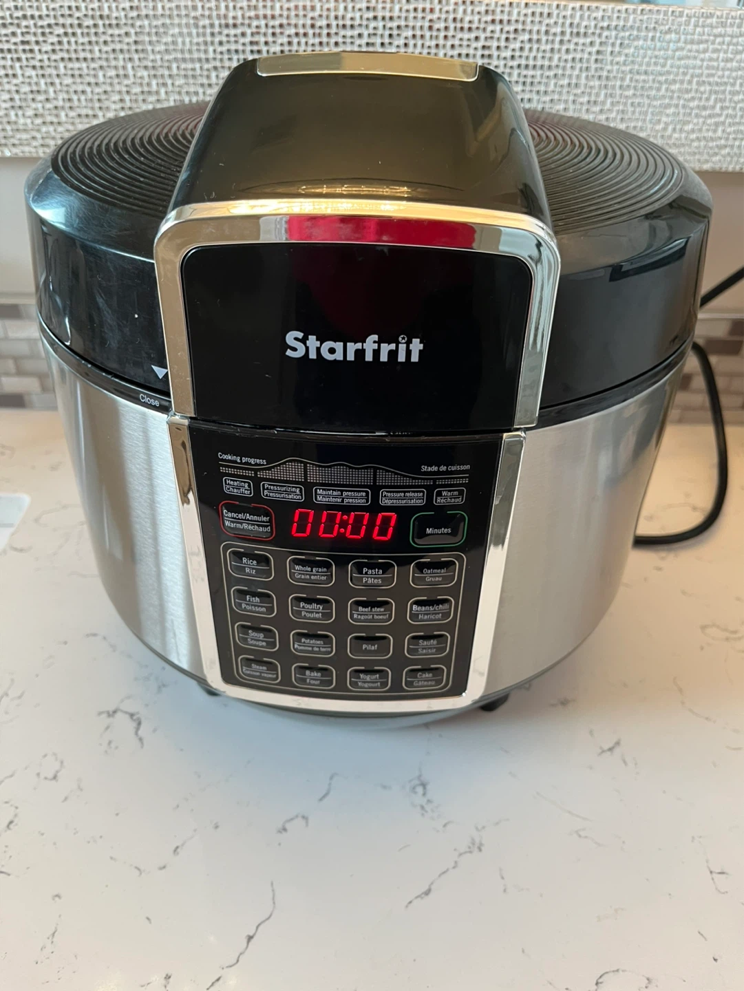 Starfrit 8 Quart Electric Pressure cooker - photo 3