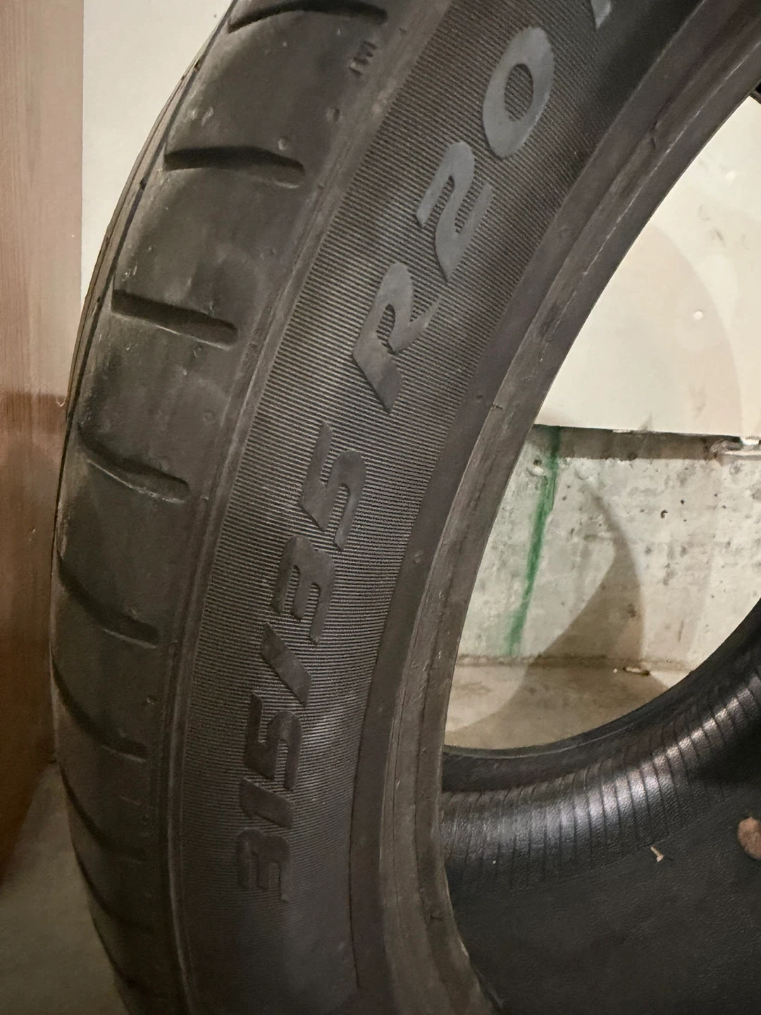 Pirelli P Zero Tire 315/35R20
