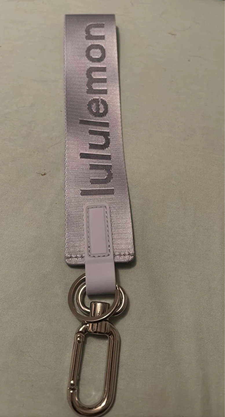Lululemon blue linen keychain