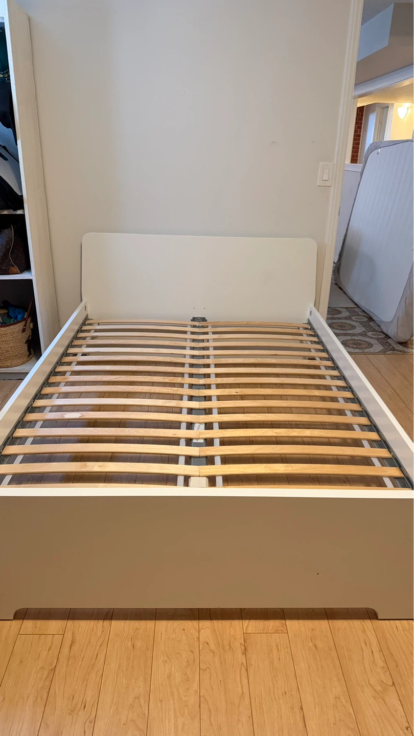 Double bed frame- IKEA with slats
