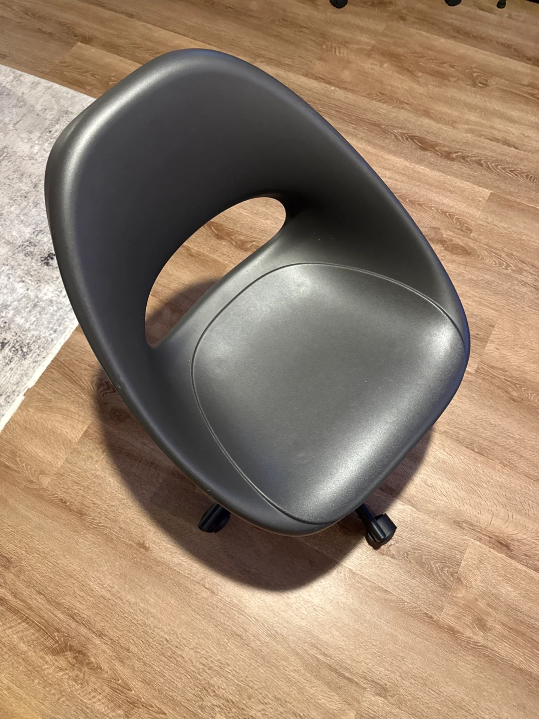 Black Office Chair - photo 2