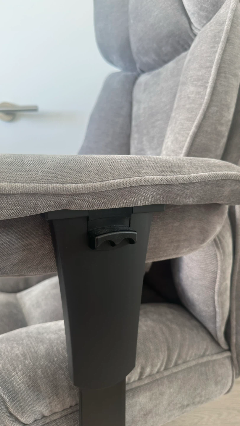 Grey Ergonomic Office Chair with Footrest - photo 4