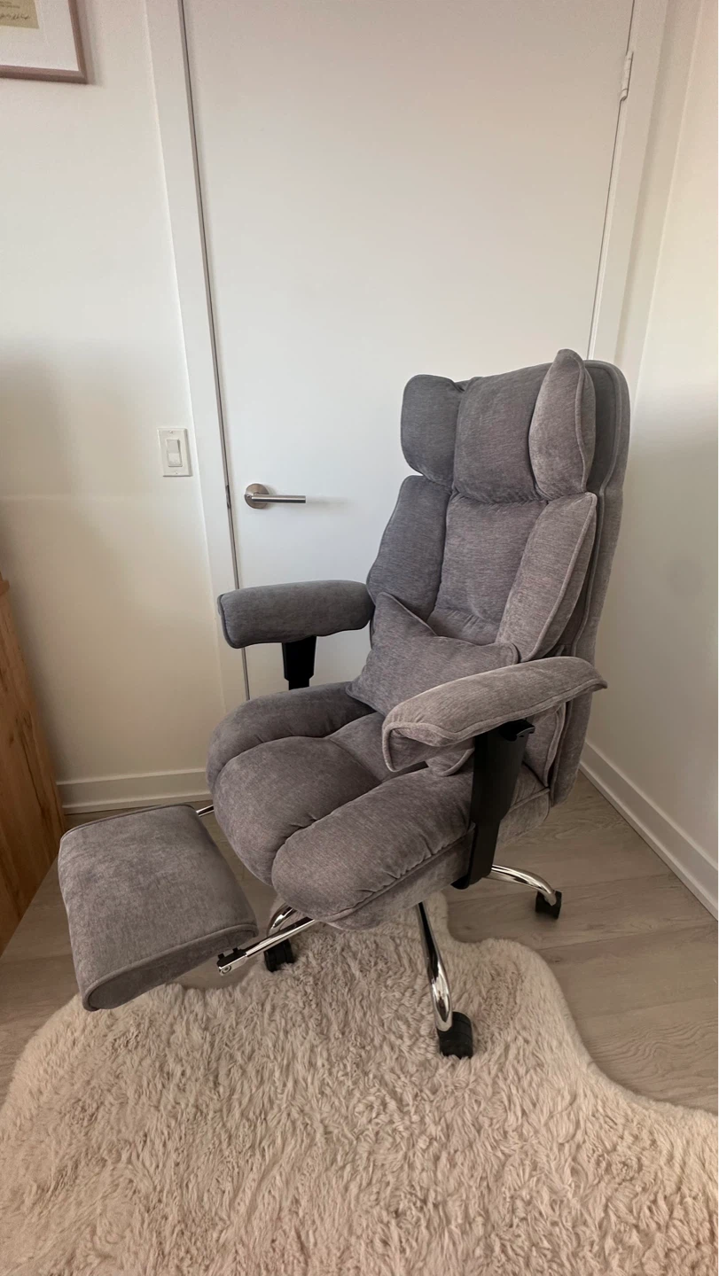 Grey Ergonomic Office Chair with Footrest - photo 3