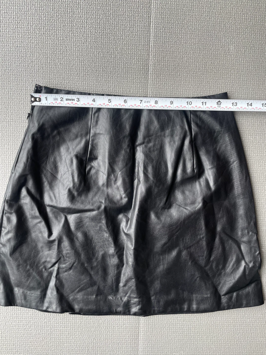 All kinds of Black blue Denim Shorts and skirts, size 2-4 - photo 3