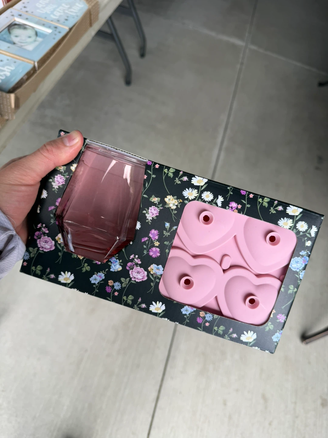 Betsey Johnson Luv Betsey Wine Glass and Heart Ice Mold Set
