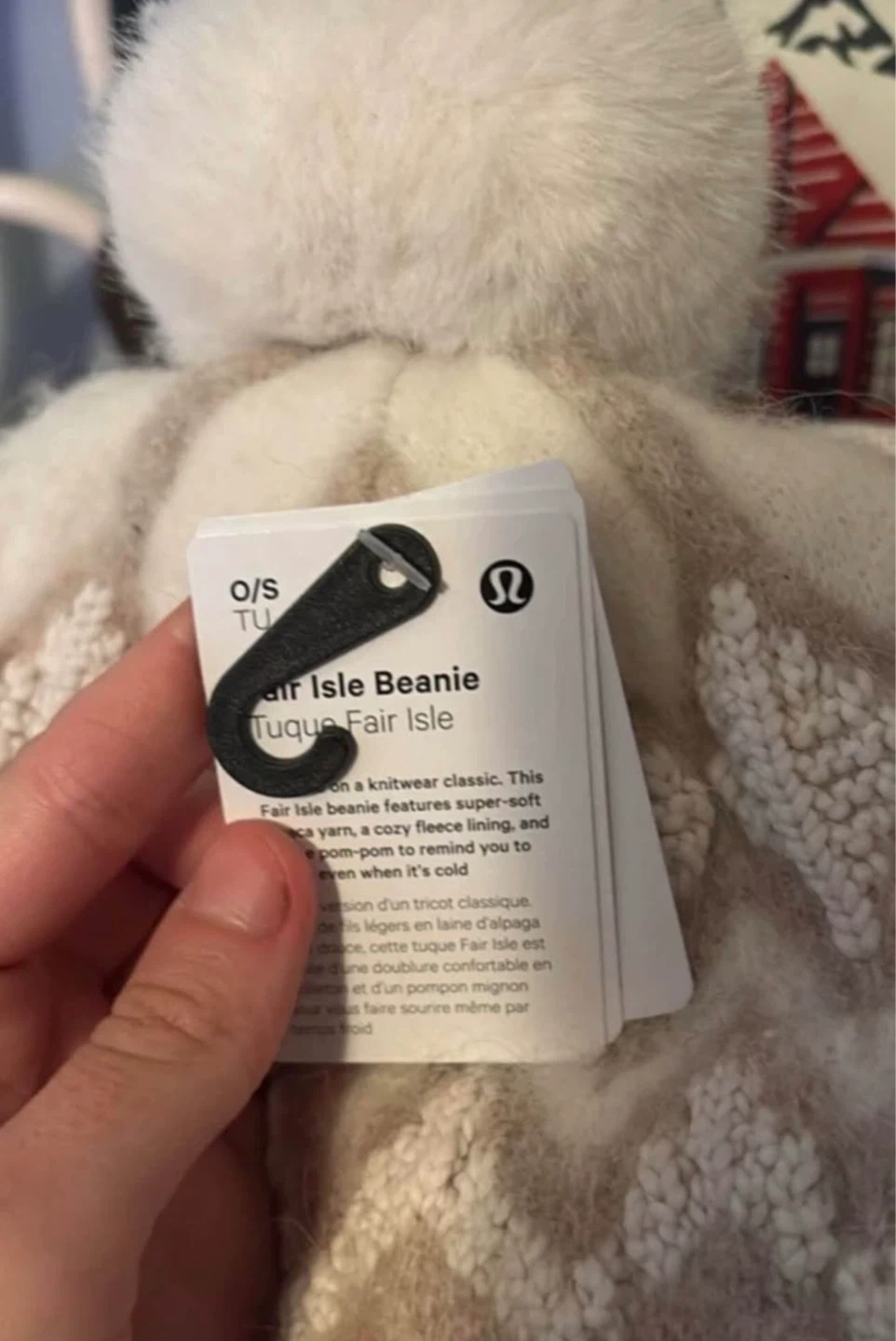 Lululemon fair isle beanie tags on - photo 2