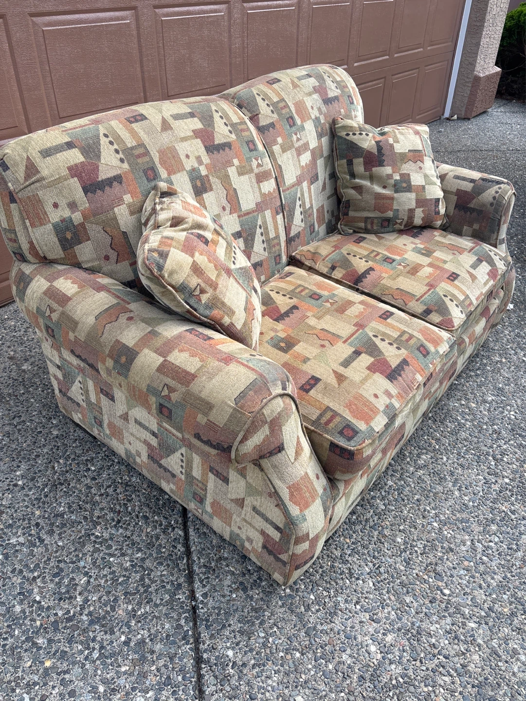 Loveseat Sofa with Patterned Fabric - photo 2