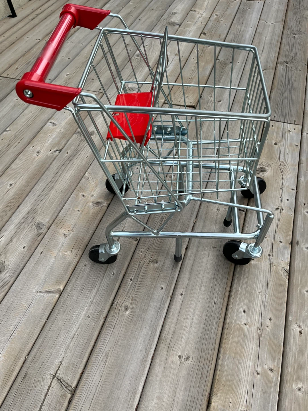 Melissa and Doug Lifelike Childs Shopping Cart