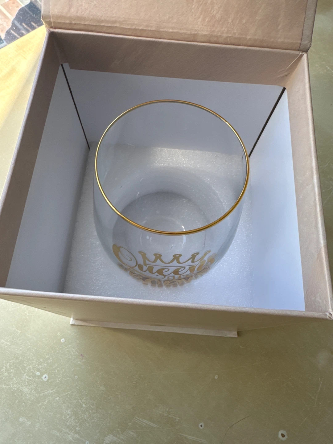 Onebttl Wine Glass - Queens are Born in June - photo 3