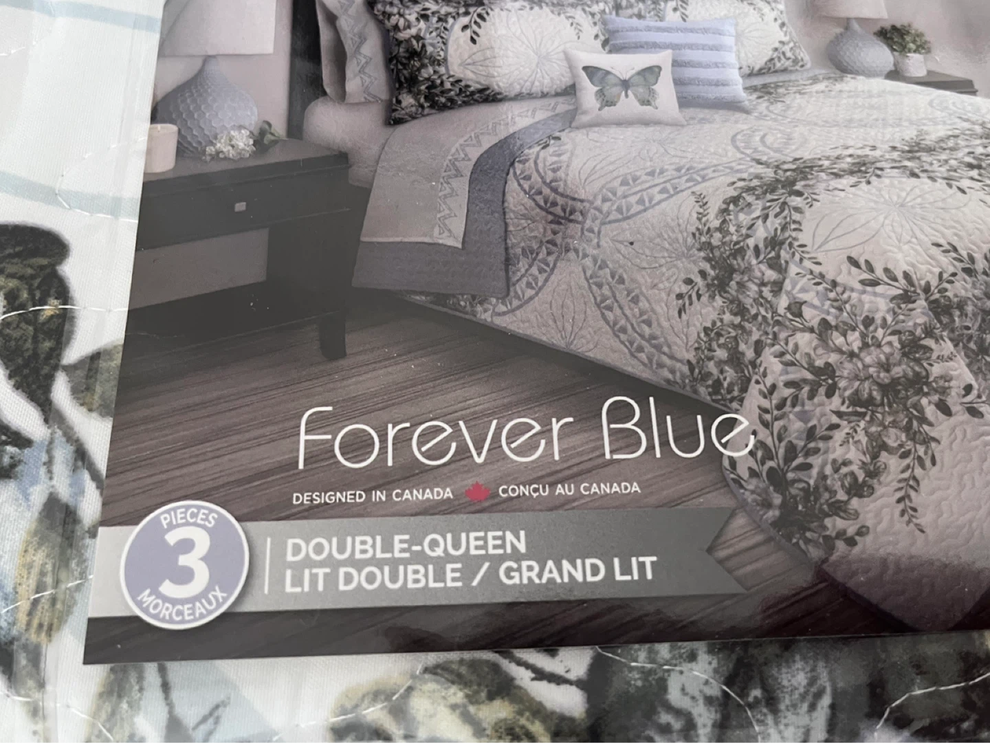BRAND NEW DOUBLE/QUEEN SIZE COMFORTER SET (SEE LISTING) - photo 2