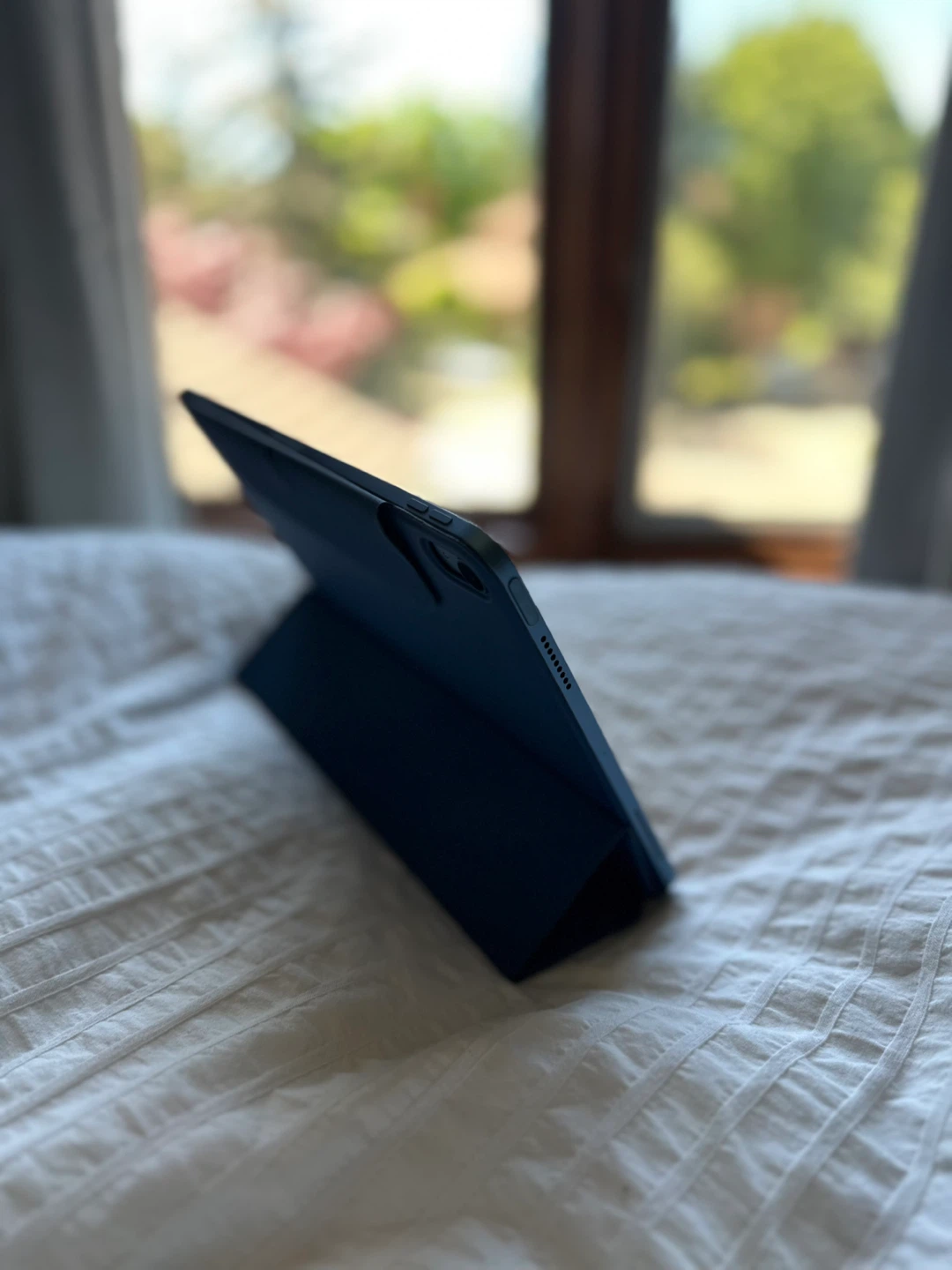Apple iPad Air 5 (Perfect Condition) 64GB Light Blue, With Case - photo 5