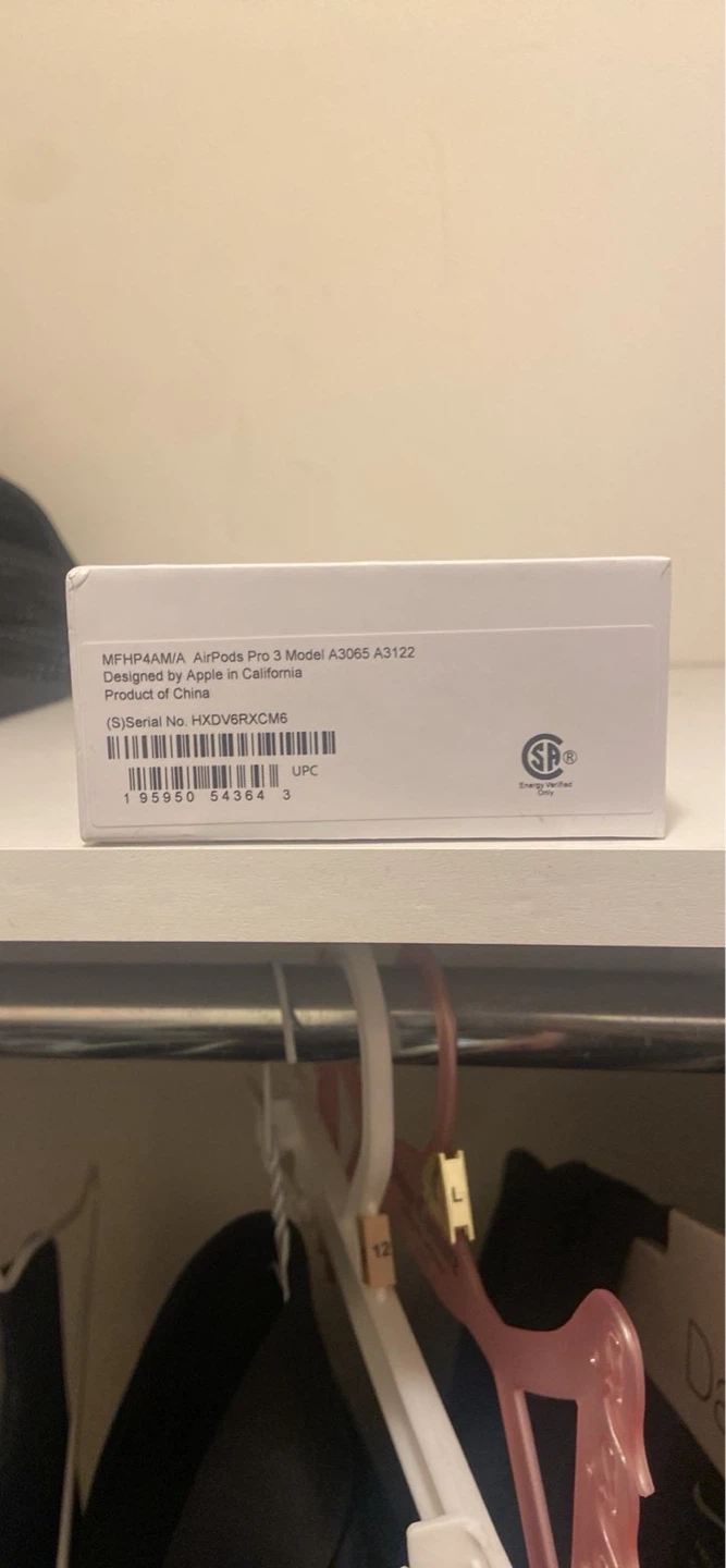 Apple AirPods Pro (3rd Gen) Wireless Earbuds - photo 3