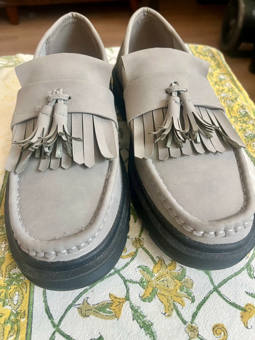 Women’s Grey Tassel Loafers - Size 9