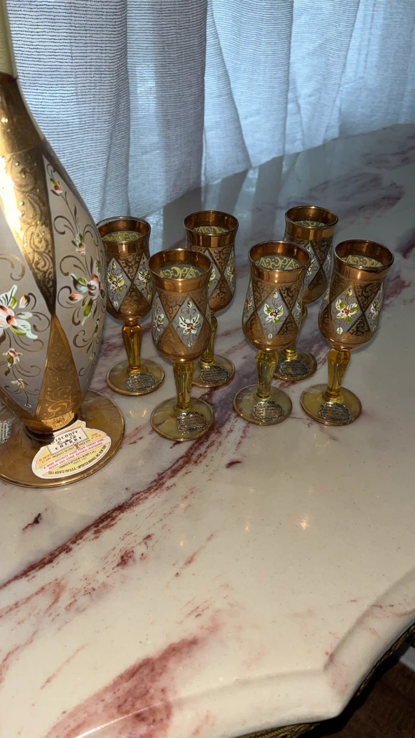 Venetian Decanter and 7 Cordial Glasses Set - photo 2