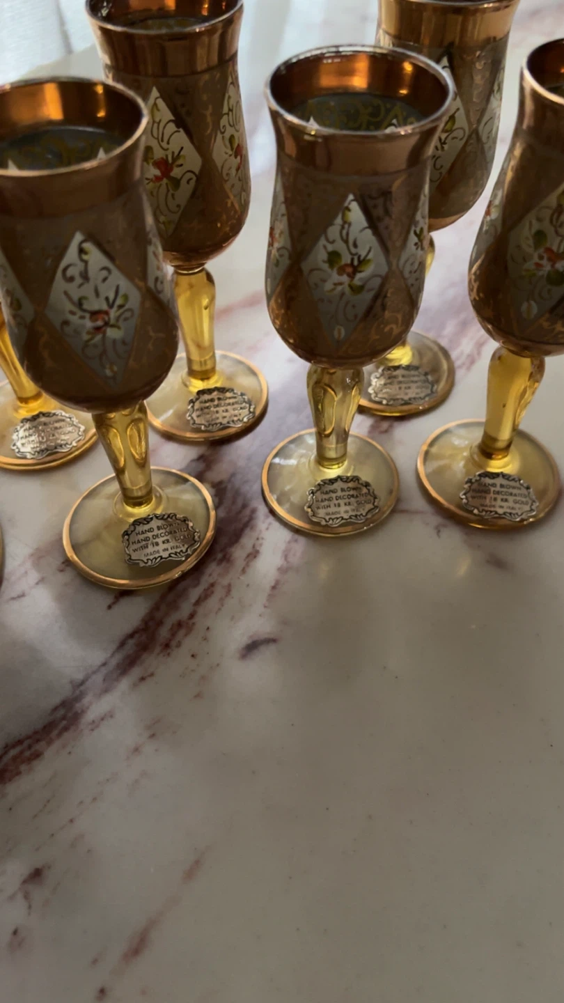 Venetian Decanter and 7 Cordial Glasses Set - photo 3