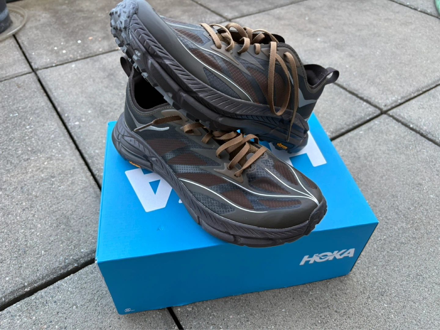 BNIB Hoka Trail U Mafate Speed 4 In Chocolate