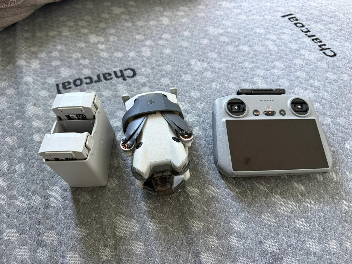DJI Mini 4 Pro Drone Fly More Combo