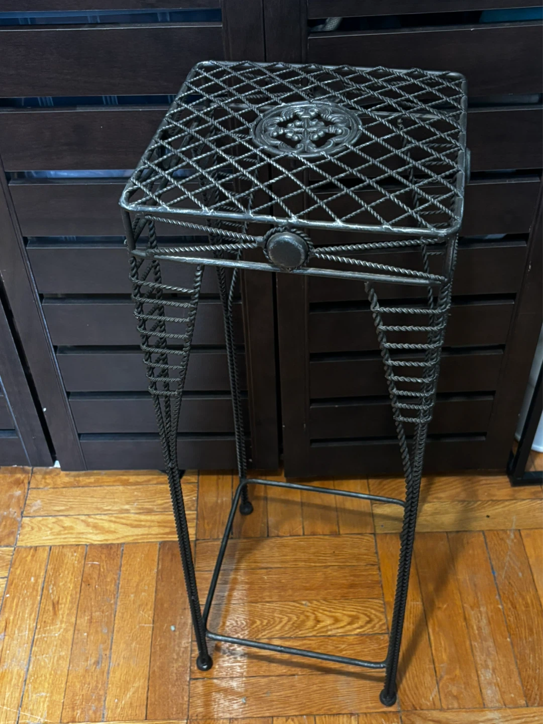 Decorative Wire Pedestal Plant Stand Table - photo 2