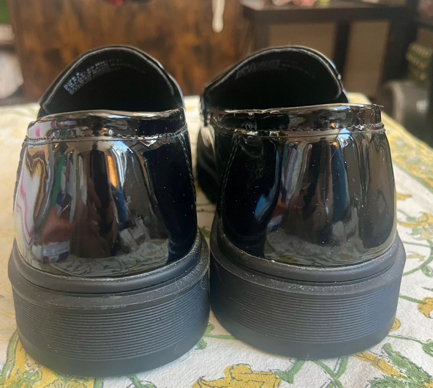 Women’s Black Patent Loafers Size 8 - photo 3