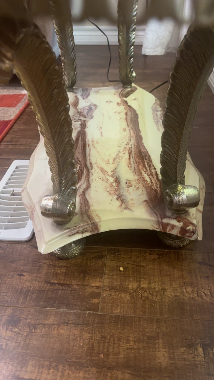 Marble top accent table with ornate legs - photo 2