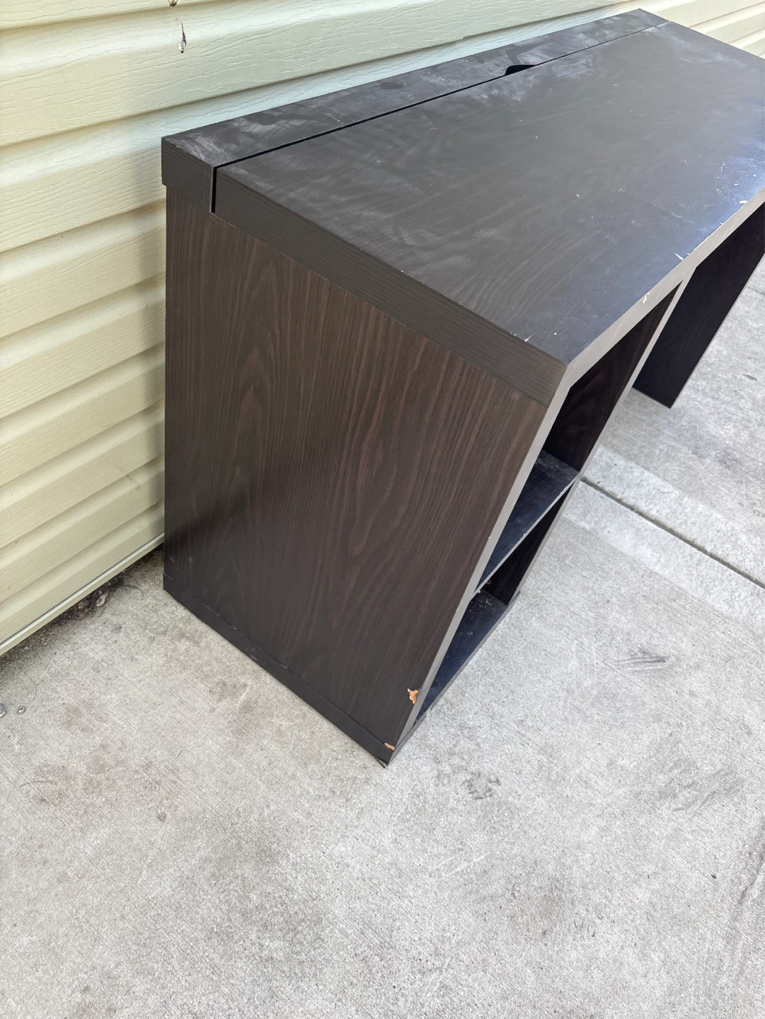 Desk used needs cleaning. Easy garage pick up - photo 3