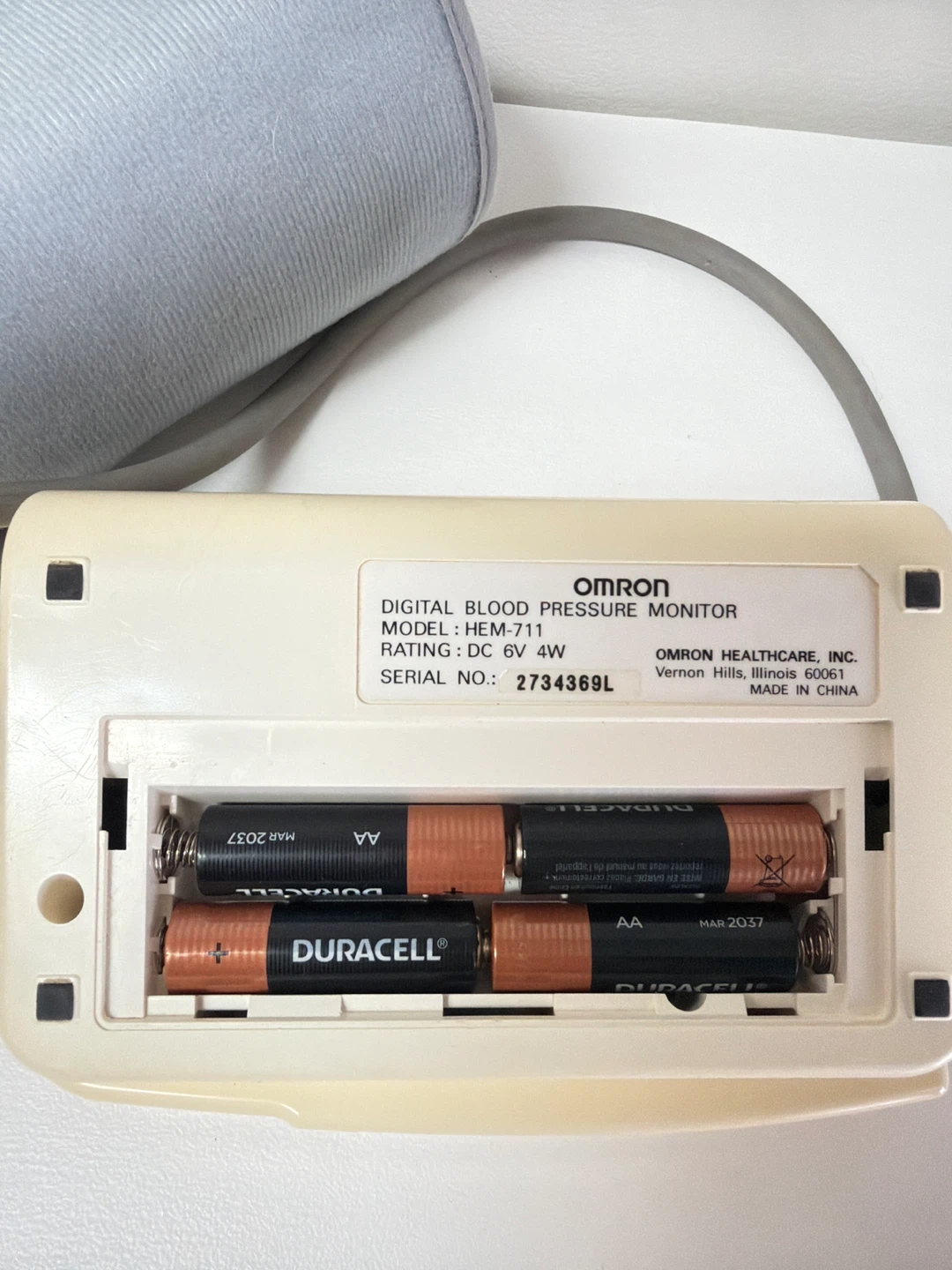 Omron HEM-711 Automatic Blood Pressure Monitor - photo 4