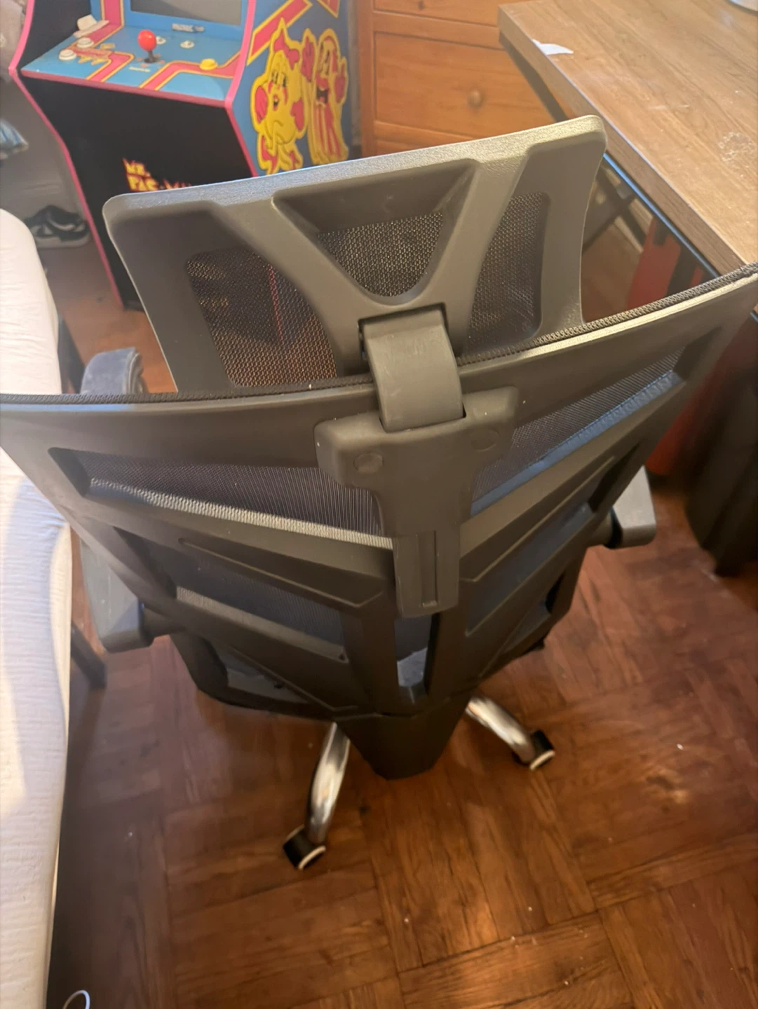 Black Mesh Ergonomic Office Chair - photo 4