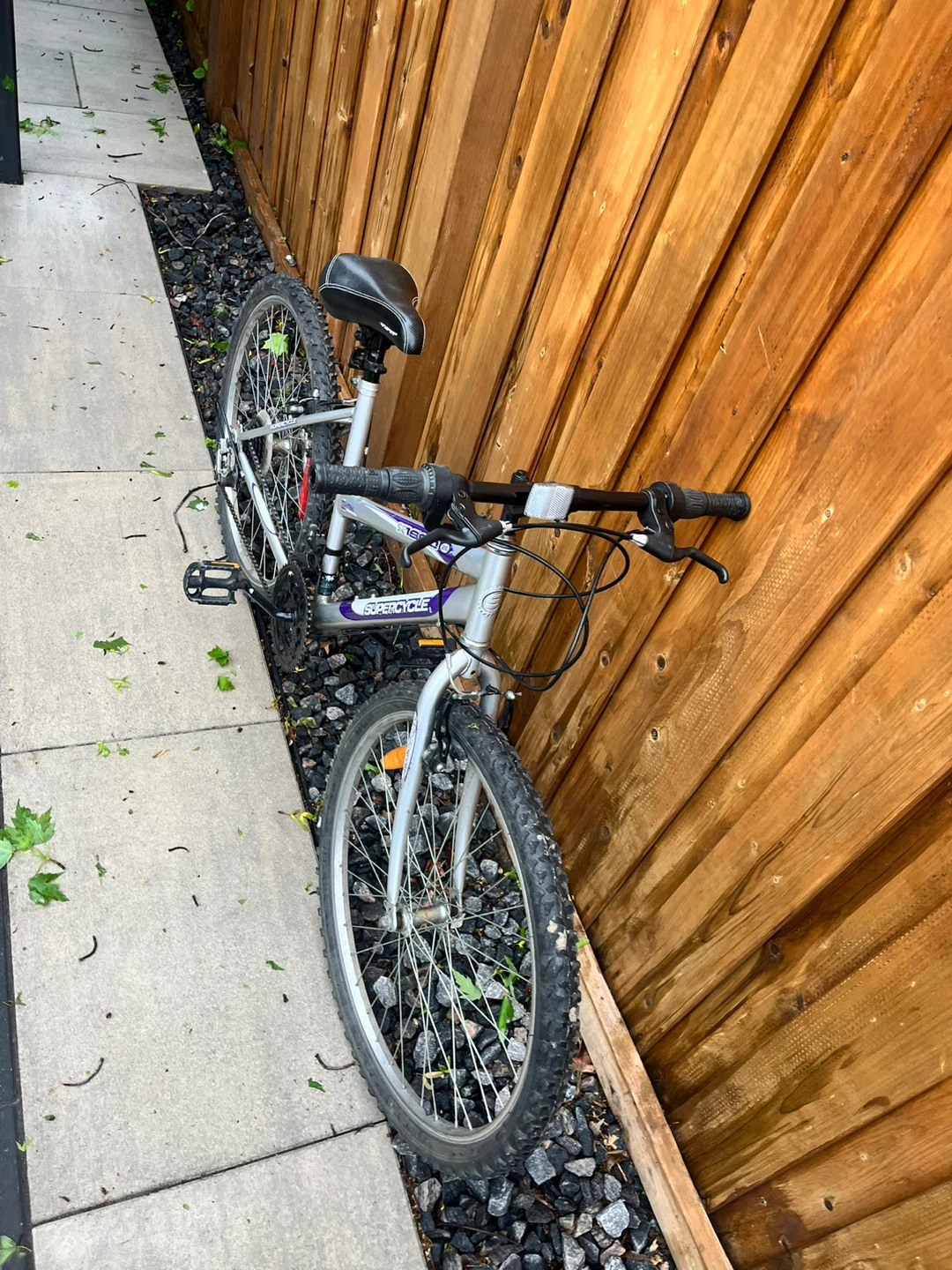 Supercycle Adults Mountain Bike (Like New) - photo 2