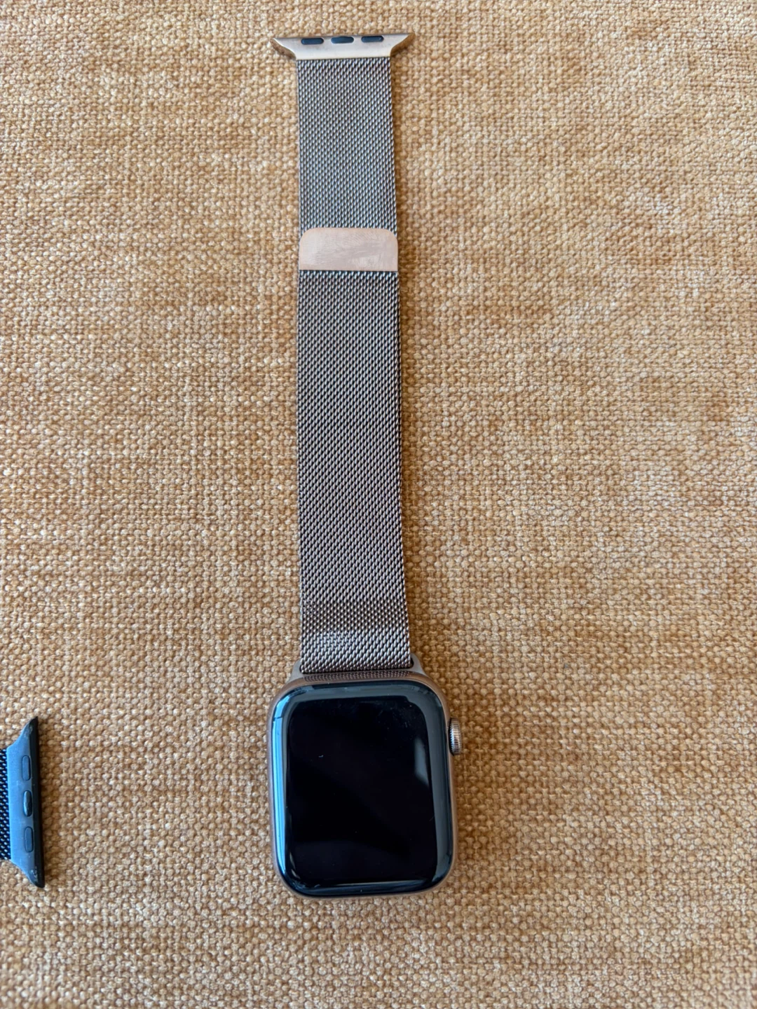 Apple Watch Series 5 - photo 2