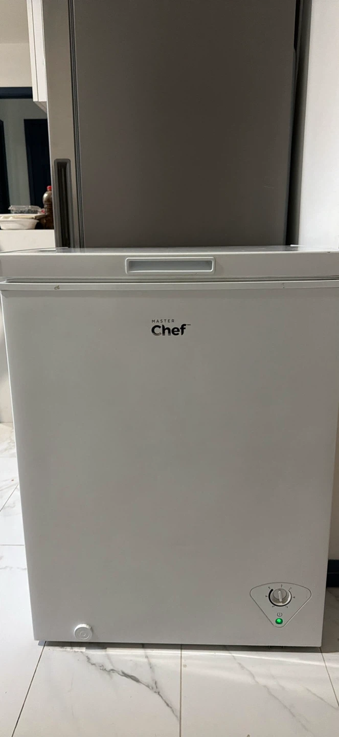 Master Chef White Chest Freezer - photo 4