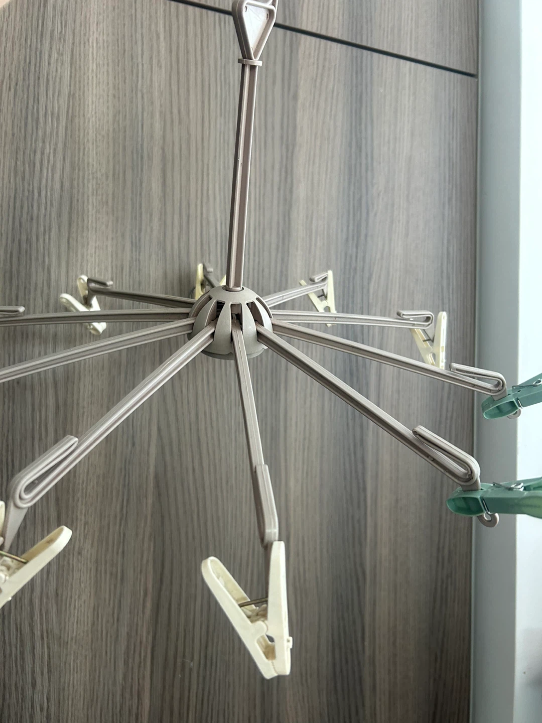 Clothes Drying Hanger with Clips